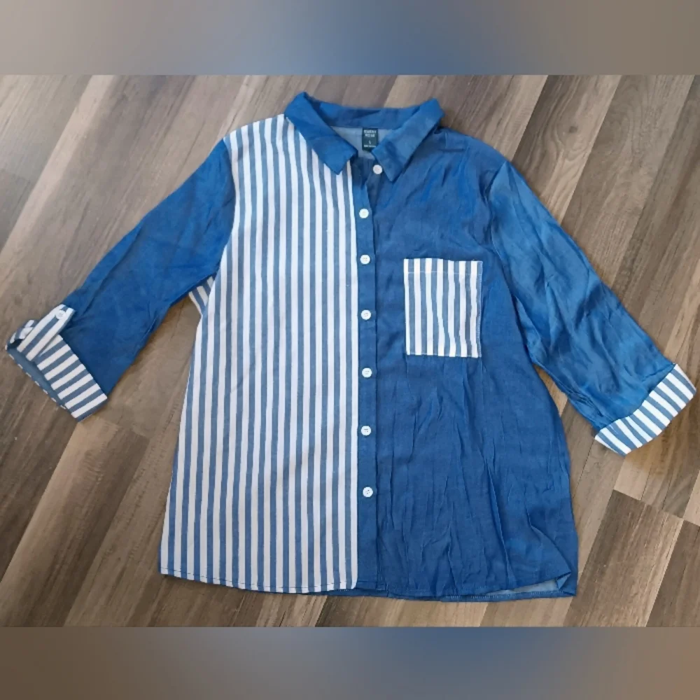 𝑬𝒎𝒆𝒓𝒚 𝑹𝒐𝒔𝒆 𝑷𝒐𝒄𝒌𝒆𝒕 𝑩𝒍𝒖𝒆 𝑺𝒕𝒓𝒊𝒑𝒆𝒅/𝑺𝒐𝒍𝒊𝒅 𝑩𝒍𝒐𝒖𝒔𝒆 - Picture 2 of 9